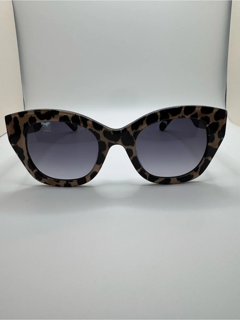 Kate Spade Jalena/S Cat-Eye Sunglasses – Leopard Print with Green Case